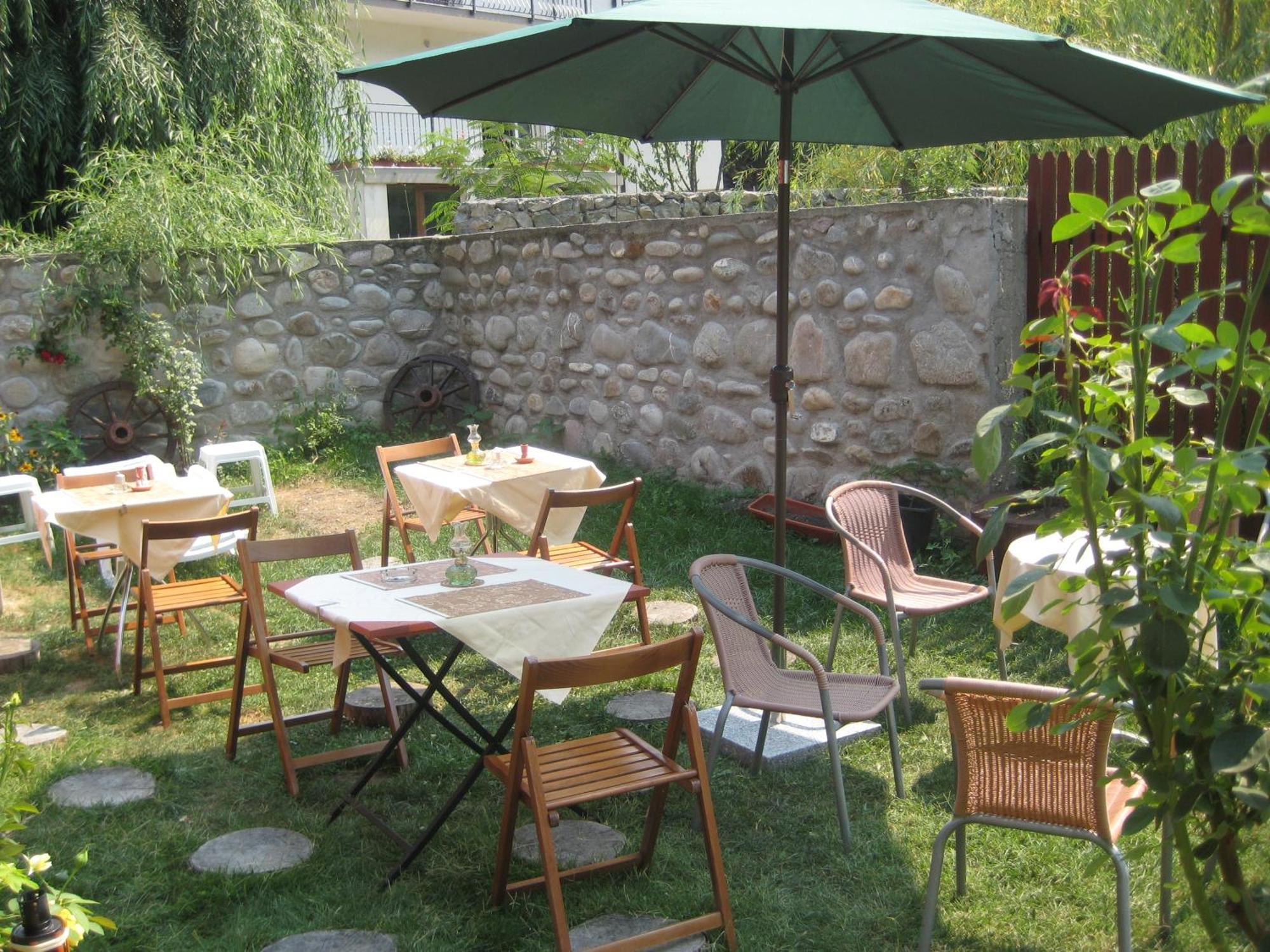 Pension Eden Băile Herculane Extérieur photo