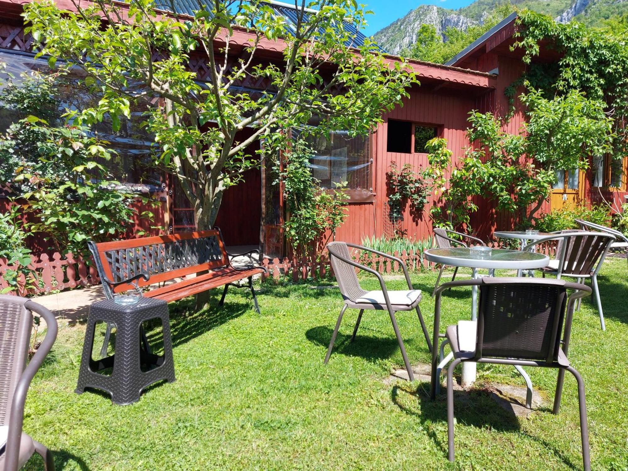 Pension Eden Băile Herculane Extérieur photo